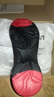 Pracovná obuv UVEX č.43 - 3