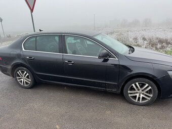 Škoda Superb 2.0 TDI 103 KW DSG - 3