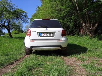 Suzuki SX4 1.5 benzín 2011 - 3