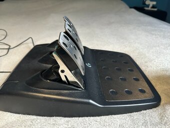 Logitech G923+logitech Driving Force Shifter - 3
