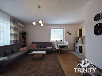 Na predaj zariadený apartmán v obci Podhájska - 3