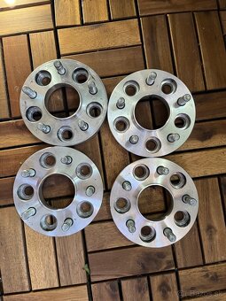 Predám rozširovacie podložky 20 mm 5x108 63,4 mm v TOP stave - 3