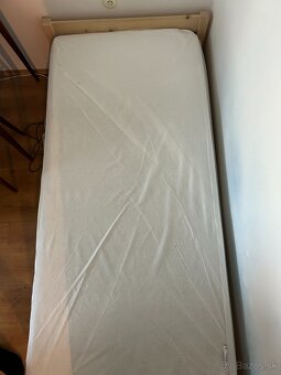 Posteľ 90x200 cm z borovicového dreva - 3