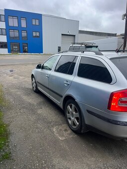 Predám Škoda Octavia 2 1.9 TDi a Škoda Octavia 2 1.8 TSi - 3