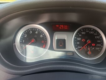 Renault Clio 1,2,55kw,r.v2011 - 3