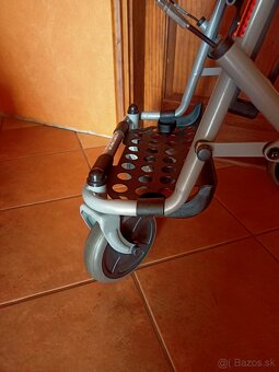 Pomocné chodítko pre seniorov - 3