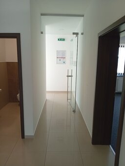 Moderné kancelárie s parkovaním – Trnava - 3