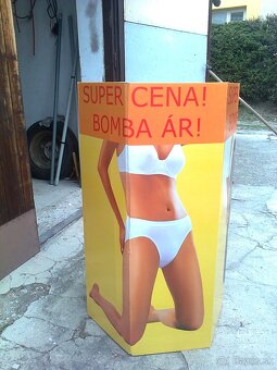 Predám hrabací predajný stojan - 3