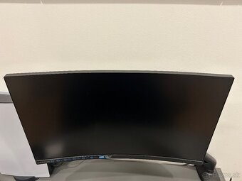 Monitor 27” Lenovo Legion R27fc-30 - 3