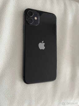 Predám Apple iPhone 11, Black, 128GB (MWM02CN/A) - 3
