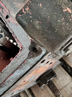 Zadný difecencial zetor - 3