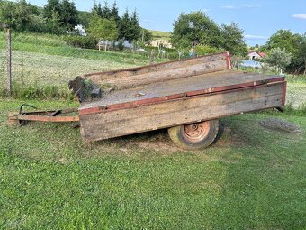 Predám obojstranne vyklápaciu vlečku za traktor - 3