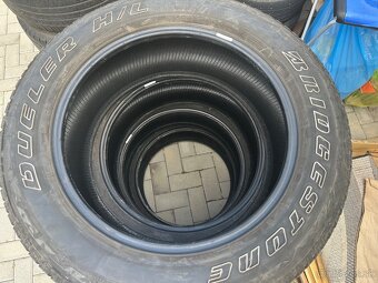 275/55R20 - 3