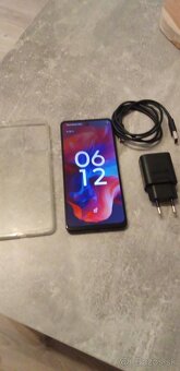 Zdravim mám na predaj mobil plné funkčný a málo používaný - 3