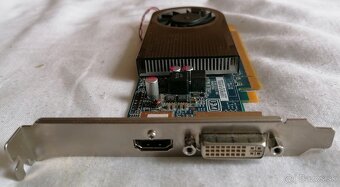 AMD R7 200 4GB - pre administratívne PC - 3