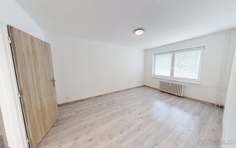 Menší 2 izbový byt po rekonštrukcii - čiastočne zariadený - 3