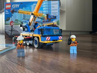 Predám Lego 60324 Pojazdný žeriav - 3
