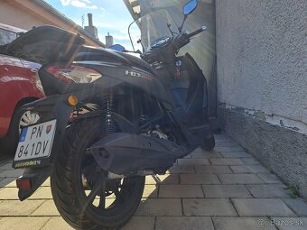 Sym HD300 - 3