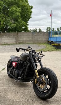 Kawasaki VN 1500 CUSTOM - 3