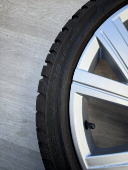 R18 ORIG. ZIMNI KOLA VW GOLF BERGAMO 225/40/18 - 3