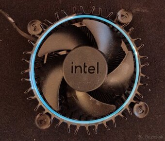 Intel Core i7-12700F - 3