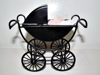 Mini kočárek pro malé panenky,viktoriánský styl. - 3
