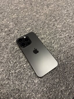 iPhone 15 Pro 128GB - 3