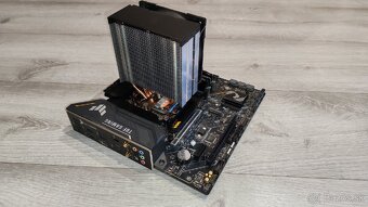 B560M + i5 11400F + 16GB Ram - 3