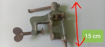 Zverák s kovadlinkou, vŕtačka, svorky, vývrtky - 3