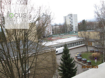 Predám 2i byt - centrum Zvolen - 3