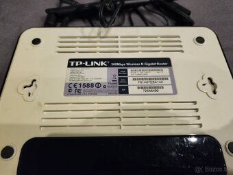 Stary Router s USB 2 antenky 15e - 3
