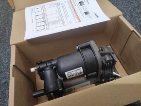 Mercedes Benz R-CLASS W251 V251 kompresor A2513202704 AMK - 3