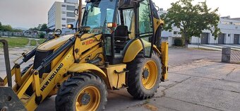 Traktorbager New Holland B110B - 3