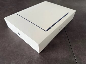 💻 Apple MacBook Air 15" (2025) – M4 | 16GB RAM | 256GB SSD - 3