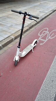 Kolobežka Xiaomi M365, Mi Electric scooter - 3