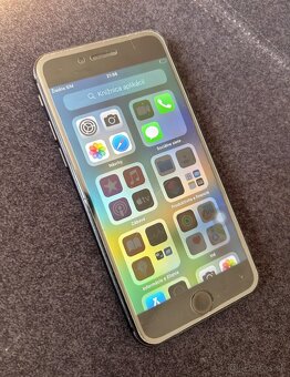 iPhone 8 64GB black - 3