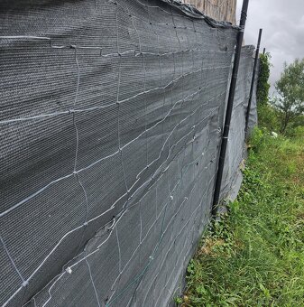 Bambusova rohoz + tieniaca plachta na plot - 3