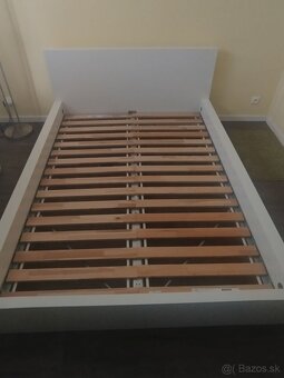 Postel 140 x 200 + matrac - 3