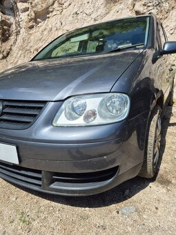 Predám náhradné diely na Volkswagen Touran mk1 /mk2 - 3