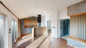 Stavebný pozemok so stavebným povolením s 2 - izbovým rodinn - 3