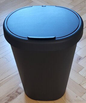 Plastová nádoba - 3