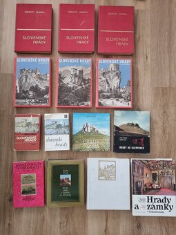 Knihy o slovenských hradoch - 3