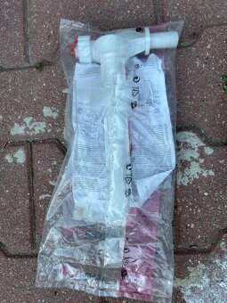 rozne vodoinstalacne veci, trubky, baterie, aj nove veci - 3