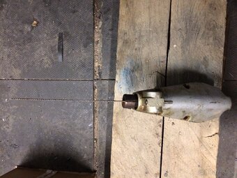 priamočiara píla - 3