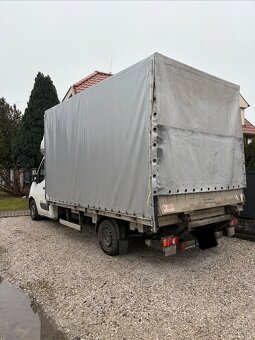 Renault Master s celom - 3