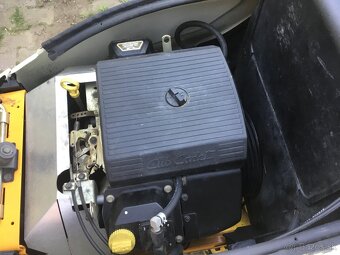 MTD CUB CADET HDS 3235 - 3