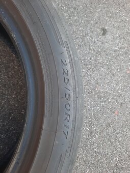Dunlop 225/50 R17 letne - 3