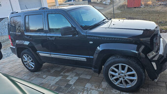 Predám Jeep Cherokee 147kw Automat 2012 - 3