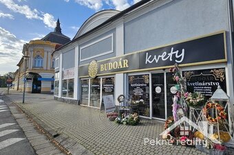 Odstúpenie zabehnutého kvetinárstva v centre Zvolena - 3
