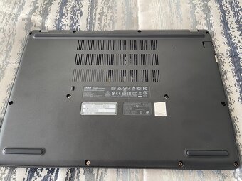 Acer travelmate P2 - 3